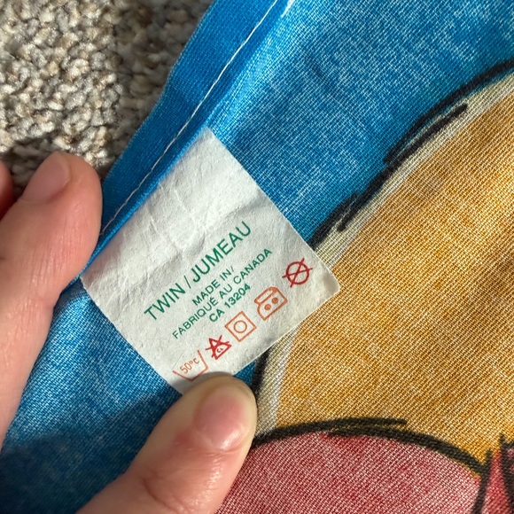 Vintage Winnie the Pooh Twin Flat Sheet Piglet Made in Canada - Picture 3 of 3